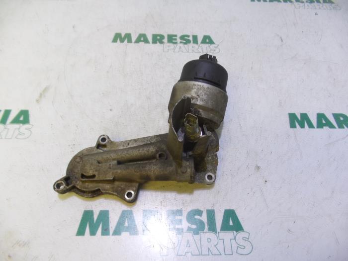 Gebrauchte Ölfilterhalter Peugeot 307 (3A/C/D) 1.6 16V Preis € 35,00 Margenregelung angeboten von Maresia Parts