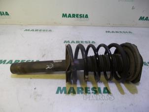 Used Front shock absorber rod, right Peugeot Partner Combispace 1.6 HDI 90 16V Price € 50,00 Margin scheme offered by Maresia Parts