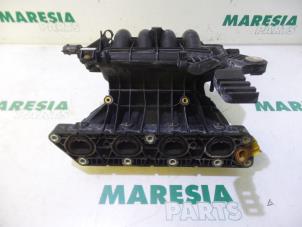 Used Intake manifold Fiat Stilo (192A/B) 1.2 16V 3-Drs. Price € 50,00 Margin scheme offered by Maresia Parts