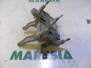 Used Support (miscellaneous) Fiat Doblo (223A/119) 1.4 Price € 20,00 Margin scheme offered by Maresia Parts