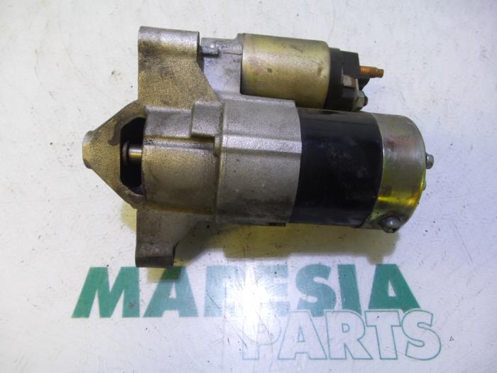 Usagé Démarreur Peugeot 407 (6D) 1.8 16V Prix € 40,00 Règlement à la marge proposé par Maresia Parts
