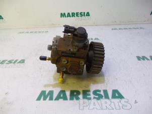 Używane Mechaniczna pompa paliwa Peugeot Partner (GC/GF/GG/GJ/GK) 1.6 HDI 75 16V Cena € 25,00 Procedura marży oferowane przez Maresia Parts
