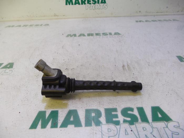 Usagé Bobine Fiat Bravo (198A) 1.4 MultiAir 16V Prix € 15,00 Règlement à la marge proposé par Maresia Parts