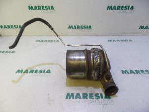 Used Particulate filter Peugeot 3008 I (0U/HU) 1.6 HDiF 16V Price € 157,50 Margin scheme offered by Maresia Parts