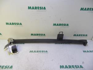 Used Tailgate frame Peugeot Partner (GC/GF/GG/GJ/GK) 1.6 HDI 90 16V Price € 190,58 Inclusive VAT offered by Maresia Parts