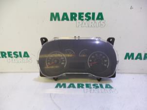 Used Instrument panel Fiat Fiorino (225) 1.3 JTD 16V Multijet Price € 85,00 Margin scheme offered by Maresia Parts