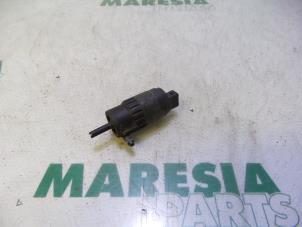 Used Windscreen washer pump Fiat Fiorino (225) 1.3 JTD 16V Multijet Price € 25,00 Margin scheme offered by Maresia Parts