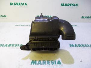 Used Air box Renault Espace (RFCJ) 1.6 Tce 200 EDC Price € 35,00 Margin scheme offered by Maresia Parts