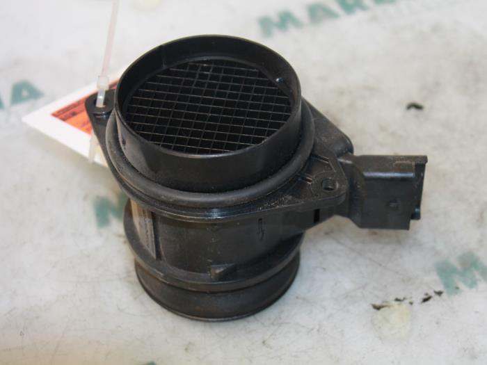 Gebrauchte Luftmengenmesser Fiat Scudo (220Z) 2.0 JTD 16V Preis € 42,35 Mit Mehrwertsteuer angeboten von Maresia Parts
