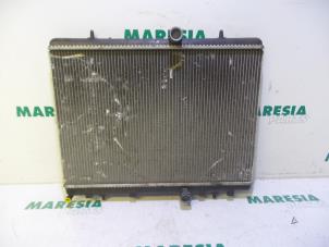 Used Radiator Citroen C4 Berline (LC) 1.6 HDi 16V Price € 29,00 Margin scheme offered by Maresia Parts