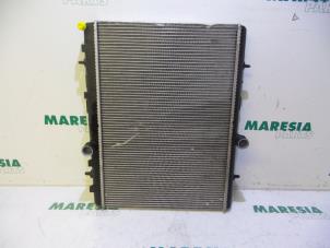 Used Radiator Peugeot 308 SW (4E/H) 1.6 HDiF 16V Price € 29,00 Margin scheme offered by Maresia Parts