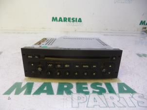 Used Radio CD player Peugeot Partner Combispace 1.6 16V Price € 55,00 Margin scheme offered by Maresia Parts
