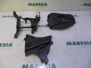Used Timing cover Renault Twingo II (CN) 1.5 dCi 90 FAP Price € 35,00 Margin scheme offered by Maresia Parts