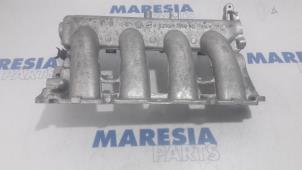 Used Intake manifold Renault Megane II (BM/CM) 2.0 16V RS Turbo Price € 75,00 Margin scheme offered by Maresia Parts