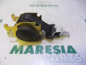 Gebrauchte Sicherheitsgurt Mitte hinten Peugeot 307 SW (3H) 1.6 16V Preis € 25,00 Margenregelung angeboten von Maresia Parts