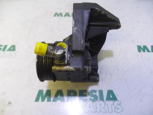 Usagé Pompe de direction Fiat Ducato (250) 2.3 D 120 Multijet Prix € 190,58 Prix TTC proposé par Maresia Parts