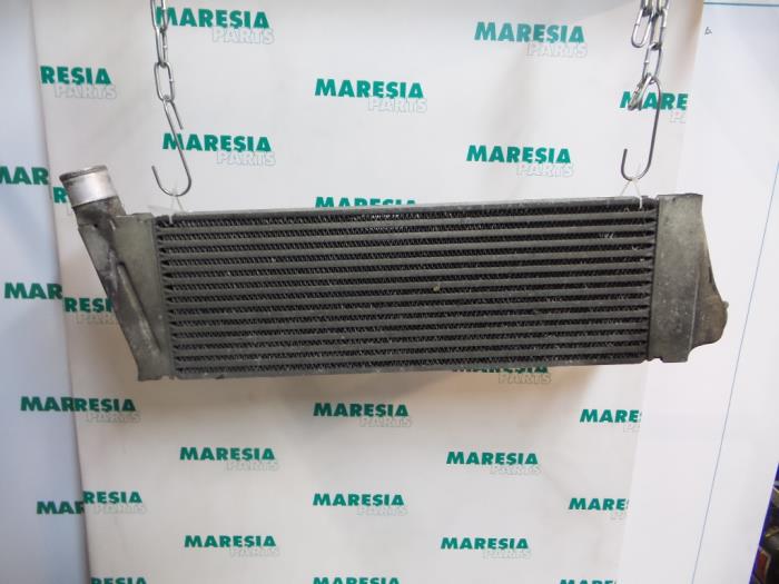 Usagé Intercooler Renault Scénic II (JM) 1.5 dCi 85 Prix € 25,00 Règlement à la marge proposé par Maresia Parts