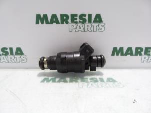 Używane Wtryskiwacz (wtrysk benzyny) Citroen Xantia (X2/X7) 1.8i 16V Cena € 25,00 Procedura marży oferowane przez Maresia Parts