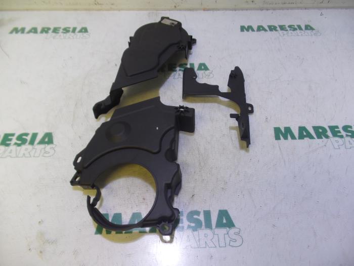 Gebrauchte Kettenkasten Deckel Citroen Jumpy (G9) 2.0 HDI 120 16V Preis € 60,50 Mit Mehrwertsteuer angeboten von Maresia Parts