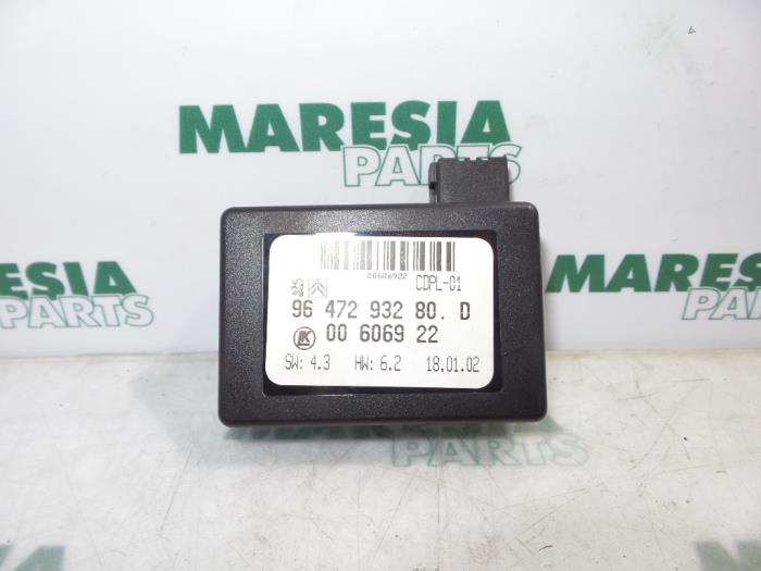 Begagnade Regnsensor Peugeot 206 CC (2D) 2.0 16V Pris € 40,00 Marginaltabell erbjuds av Maresia Parts