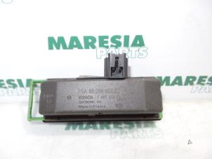 Used Rain sensor Peugeot 206 (2A/C/H/J/S) 2.0 GTI 16V Price € 35,00 Margin scheme offered by Maresia Parts