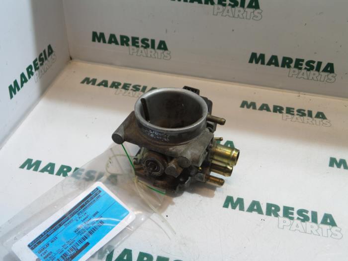 Używane Przepustnica Fiat Marea Cena € 50,00 Procedura marży oferowane przez Maresia Parts
