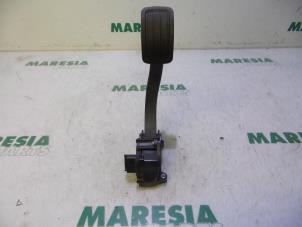 Used Throttle pedal position sensor Citroen C4 Picasso (3D/3E) 2.0 Blue HDI 150 Price € 30,00 Margin scheme offered by Maresia Parts