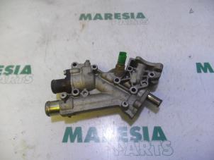 Begagnade Termostathus Citroen Xsara Picasso (CH) 2.0 16V Pris € 40,00 Marginaltabell erbjuds av Maresia Parts