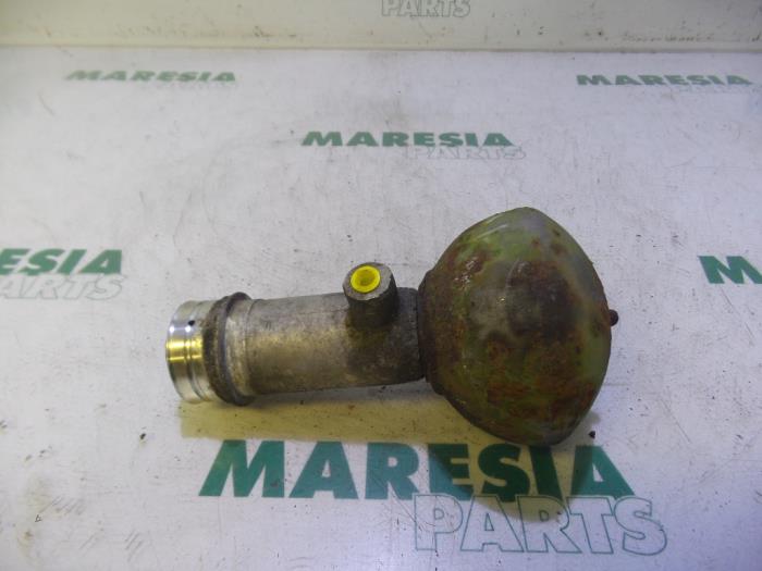 Begagnade Tryckackumulator Citroen C5 I Berline (DC) 1.8 16V Pris € 40,00 Marginaltabell erbjuds av Maresia Parts