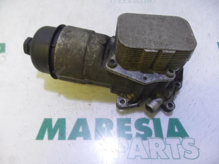 Gebrauchte Ölfilterhalter Citroen C3 Pluriel (HB) 1.4 HDi Preis € 45,00 Margenregelung angeboten von Maresia Parts
