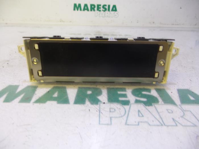 Begagnade Innerdisplay Peugeot 207/207+ (WA/WC/WM) 1.4 16V VTi Pris € 25,00 Marginaltabell erbjuds av Maresia Parts
