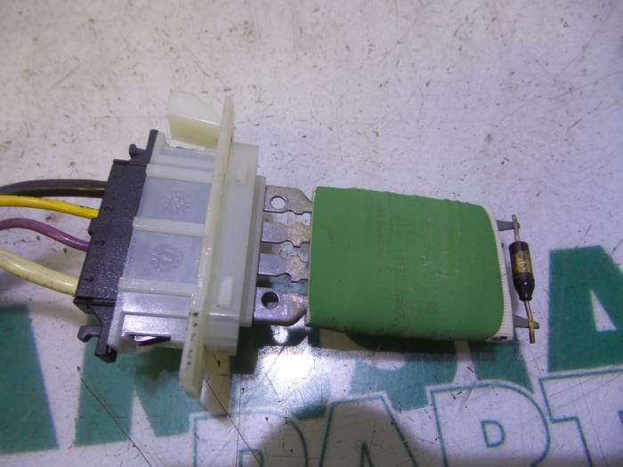 Heater resistor Peugeot 207/207+ 1.4 16V VTi 6441V8