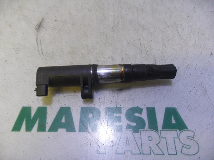 Usagé Bobine Renault Grand Scénic III (JZ) 1.6 16V Prix € 10,00 Règlement à la marge proposé par Maresia Parts