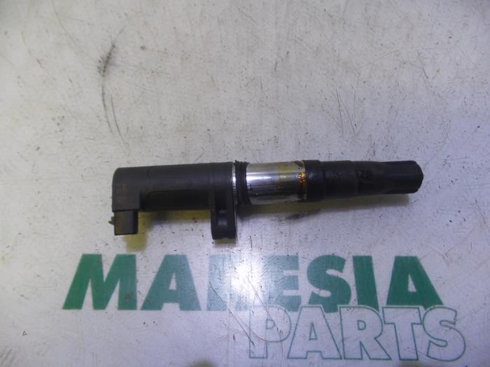 Usagé Bobine Renault Grand Scénic III (JZ) 1.6 16V Prix € 10,00 Règlement à la marge proposé par Maresia Parts
