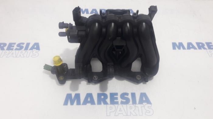Gebrauchte Ansaugbrugge Fiat Punto II (188) 1.2 60 S Preis € 35,00 Margenregelung angeboten von Maresia Parts