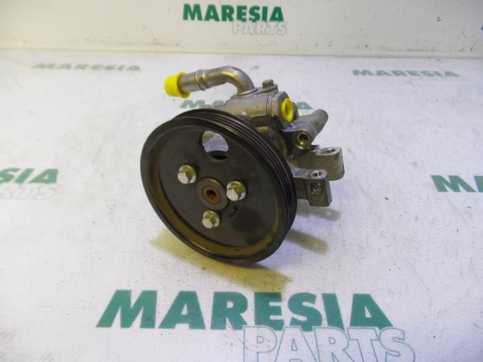 Used Peugeot Boxer Power steering pump 4007KK 4H03 Maresia Parts