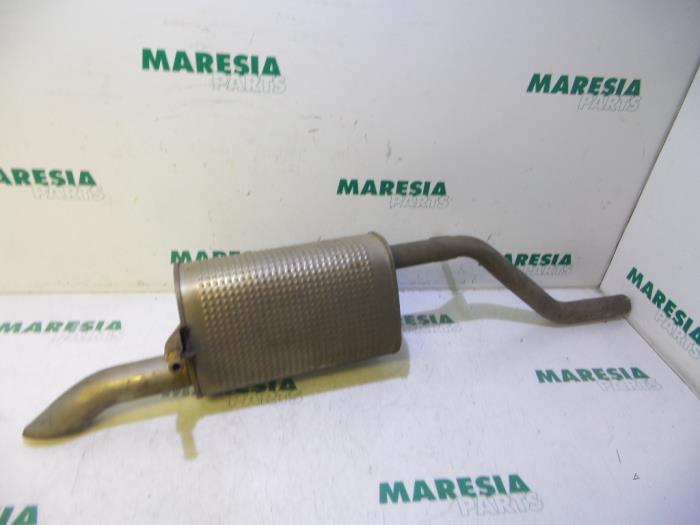 Gebrauchte Auspuff Enddämpfer Peugeot 208 I (CA/CC/CK/CL) 1.6 e-HDi FAP Preis € 35,00 Margenregelung angeboten von Maresia Parts