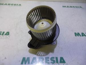 Used Heating and ventilation fan motor Fiat 500 (312) 0.9 TwinAir 80 Price € 25,00 Margin scheme offered by Maresia Parts