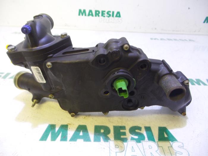 Thermostat housing Citroen C5 Break 2.0 HDi 110 9643211880