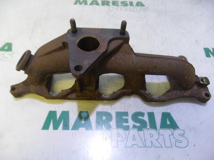 Gebrauchte Abgaskrümmer Renault Megane II (BM/CM) 1.9 dCi 120 Preis € 50,00 Margenregelung angeboten von Maresia Parts