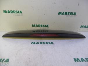 Używane Spojler Peugeot 206 SW (2E/K) 1.4 Cena € 50,00 Procedura marży oferowane przez Maresia Parts