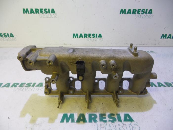 Gebrauchte Ansaugbrugge Fiat Punto II (188) 1.9 JTD 80 ELX 3-Drs. Preis € 75,00 Margenregelung angeboten von Maresia Parts