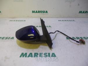 Used Wing mirror, right Fiat Stilo (192A/B) 1.6 16V 3-Drs. Price € 30,00 Margin scheme offered by Maresia Parts