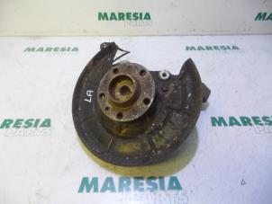 Usados Mangueta izquierda detrás Alfa Romeo Brera (939) 2.2 JTS 16V Precio € 157,50 Norma de margen ofrecido por Maresia Parts