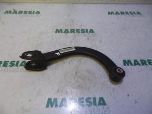 Used Lower wishbone, rear right Alfa Romeo 159 Sportwagon (939BX) 2.2 JTS 16V Price € 35,00 Margin scheme offered by Maresia Parts