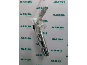 Used Roof curtain airbag, right Peugeot 307 (3A/C/D) 1.6 16V Price € 30,00 Margin scheme offered by Maresia Parts
