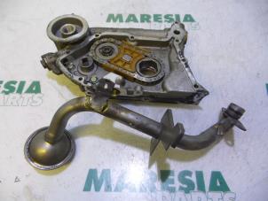 Używane Pompa oleju Alfa Romeo 156 Sportwagon (932) 2.4 JTD Cena € 157,50 Procedura marży oferowane przez Maresia Parts