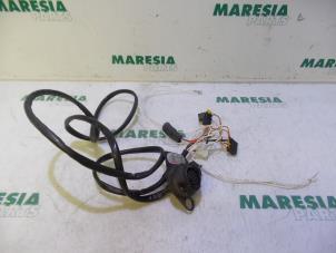 Used Towbar wiring kit Peugeot 308 (4A/C) 1.6 VTI 16V Price € 50,00 Margin scheme offered by Maresia Parts