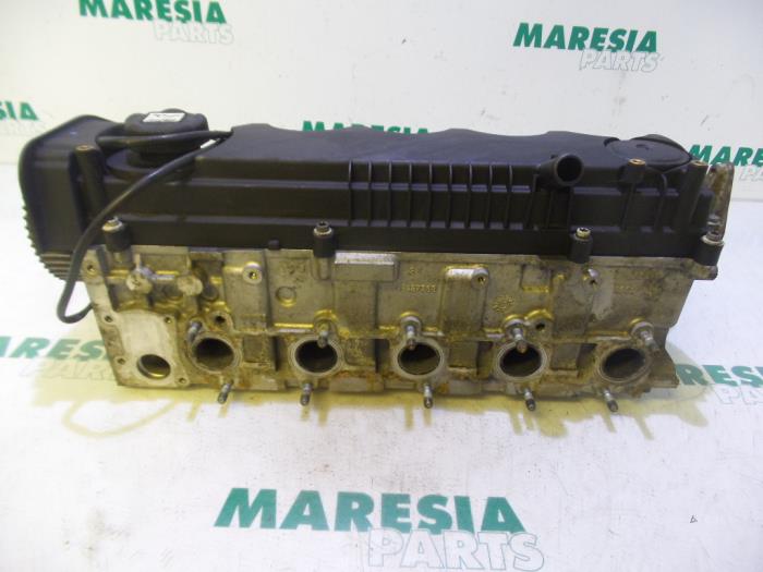 Usagé Culasse Alfa Romeo 156 Sportwagon (932) 2.4 JTD Prix € 315,00 Règlement à la marge proposé par Maresia Parts
