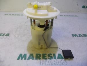 Usagé Pompe d'injection Citroen C4 Grand Picasso (UA) 1.8 16V Prix € 50,00 Règlement à la marge proposé par Maresia Parts